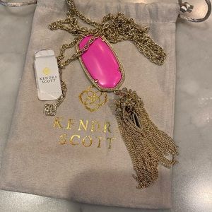 Beautiful Kendra Scott pink necklace. New with tags and dust bag. Never worn.